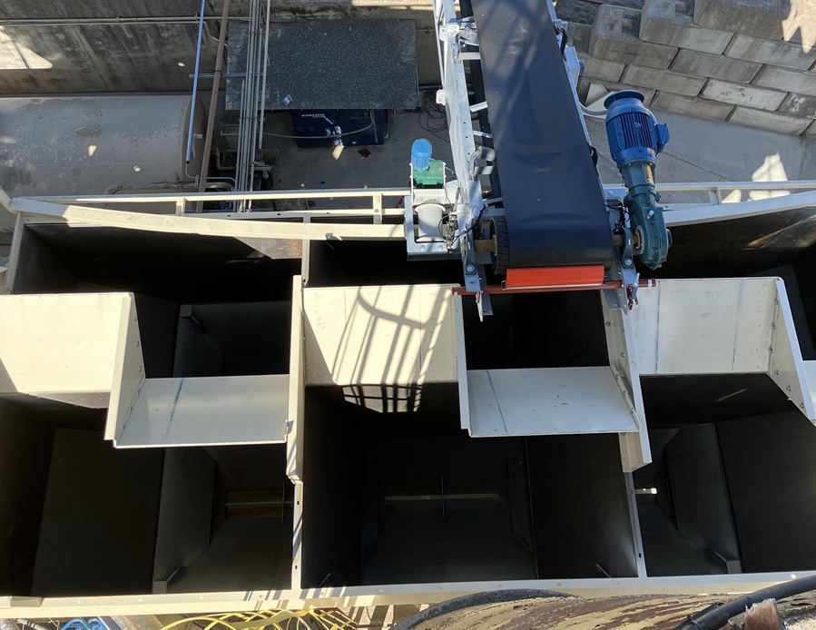 Z-Chute Aggregate Bin
